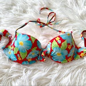 ✨ Hollister Bikini Top